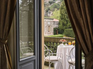 Double Executive Room garden view