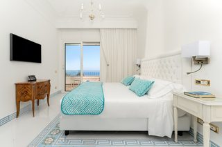 Deluxe Suite with sea view