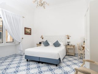 Standard room on town side