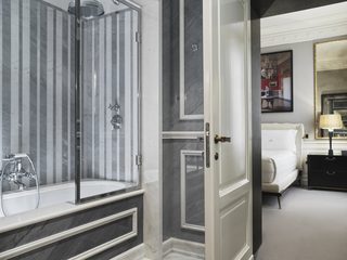 JKDeluxe Room
