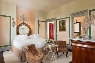 The Artist Suite