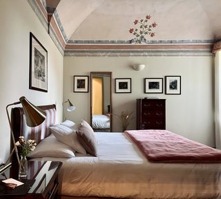 Monastery Room, photo 2