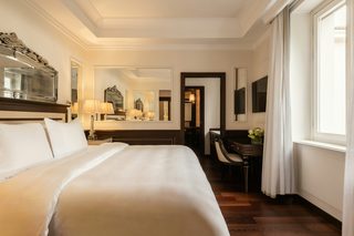 Deluxe Room, photo 2
