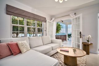 Westside Suite, photo 4