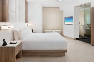 Two Bedroom Oceanfront Suite (Beach Level)