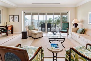 2 Bedroom Butler Beachfront Villa Suite