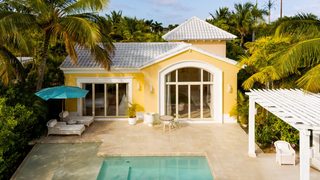 Luxury Pool Family Suite