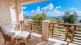 10 Coral Hill Villa