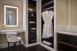 Mobility/Hearing Accessible Lanai King, ADA Tub, photo 3