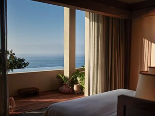 Ocean View Mountain Studio Suite